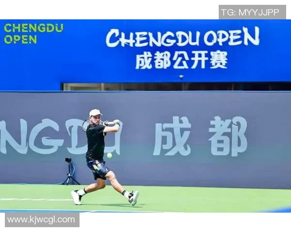 成都网球队与南京网球队赛后状态分析与表现评估